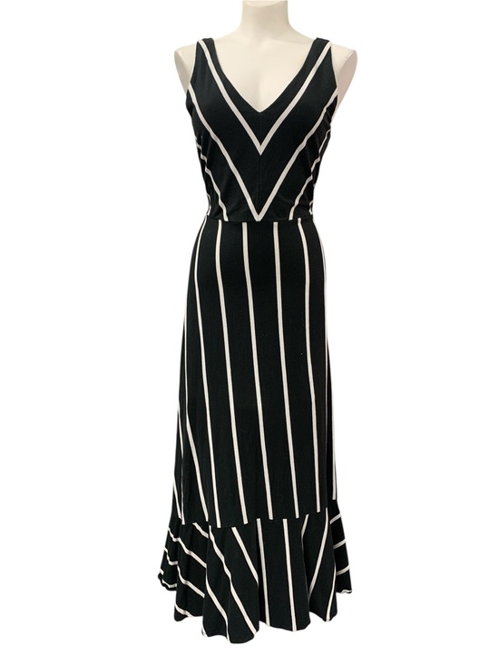 Chaps Dresses & Skirts - Chaps Black and White Striped V-Neck Sleeveless Maxi Dress with Ruffle Hem S8